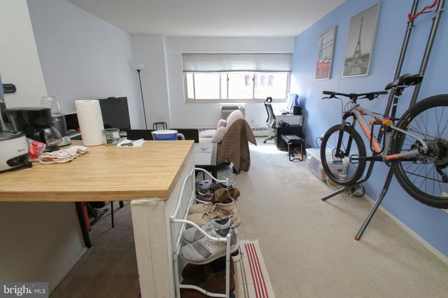 $165,000 | 2101 Chestnut Street, Unit 612, Philadelphia, PA 19103