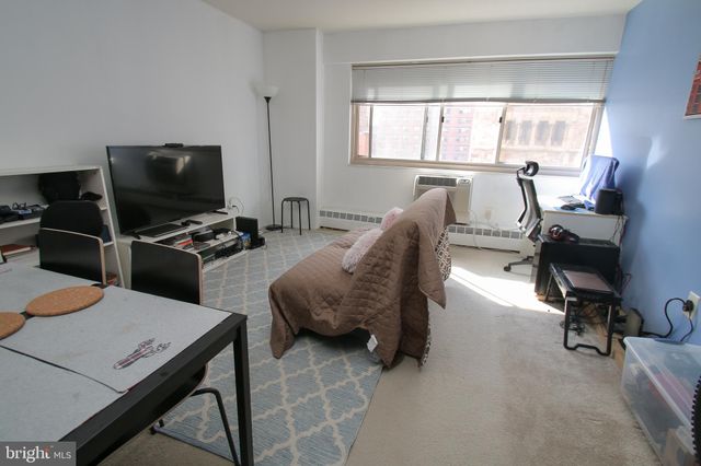 $165,000 | 2101 Chestnut Street, Unit 612, Philadelphia, PA 19103