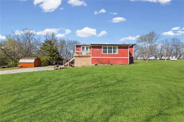 $240,000 | 8302 East 221st Street, Peculiar, MO 64078
