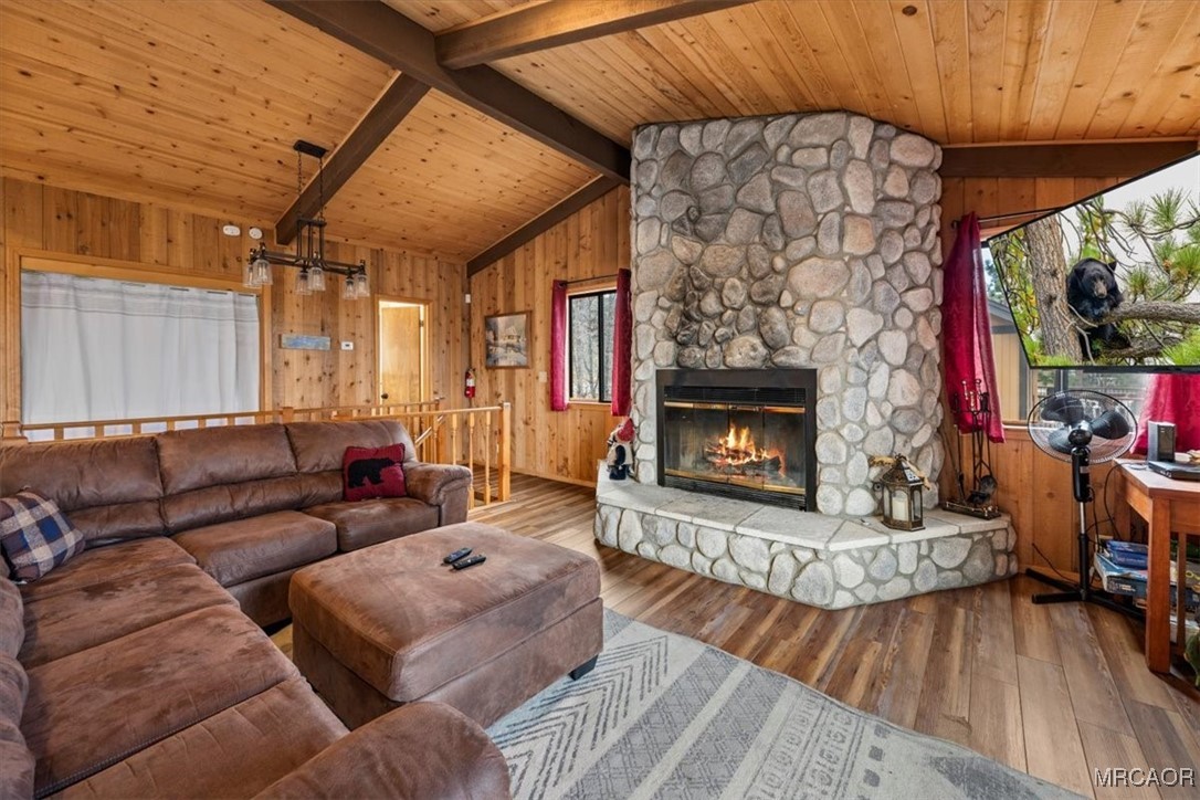 1414 Klamath Road Big Bear City, CA 92314 - Photo 4 of 28 a living room with furniture and a fireplace