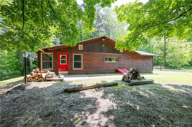 $315,000 | 2491 Wethersfield Road, Java, NY 14113