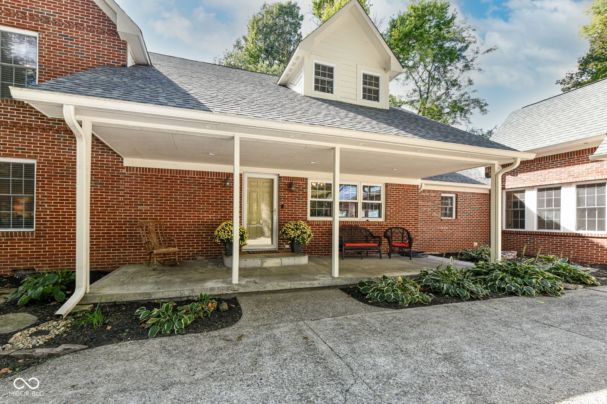 7620 Dean Road Indianapolis, IN 46240 - Photo 2 of 42