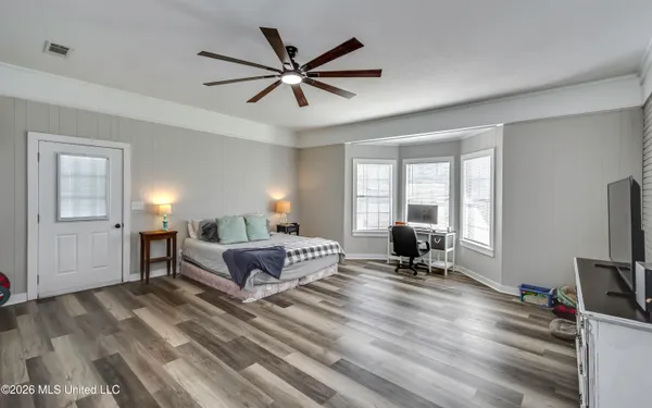 $199,900 | 205 West Pine Drive, Pearl, MS 39208