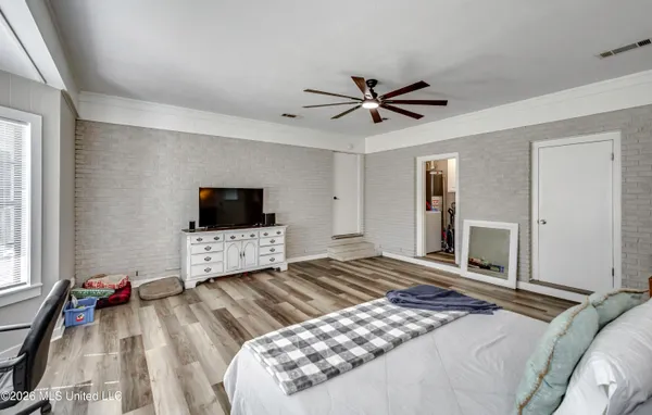 $199,900 | 205 West Pine Drive, Pearl, MS 39208