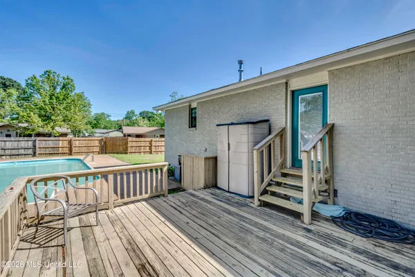 $199,900 | 205 West Pine Drive, Pearl, MS 39208