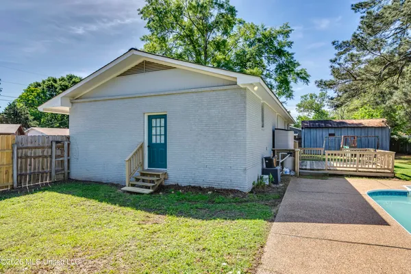 $199,900 | 205 West Pine Drive, Pearl, MS 39208