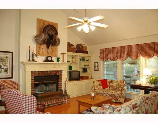 46 Kramer Place Mandeville, LA 70471 - Photo 2 of 8