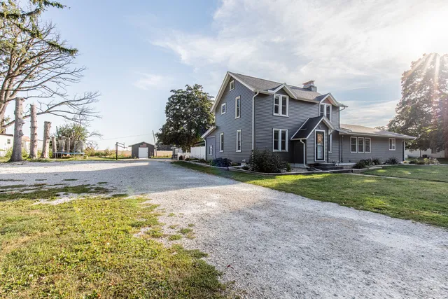 $235,000 | 425 East Main Street, Wyanet, IL 61379