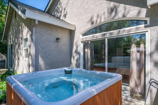 $819,000 | 2357 Templeton Drive, Redding, CA 96002