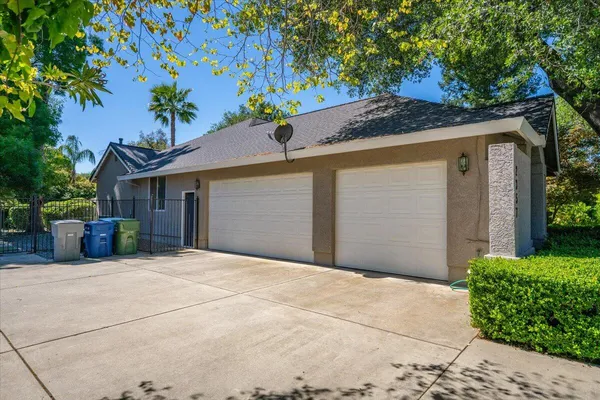 $819,000 | 2357 Templeton Drive, Redding, CA 96002