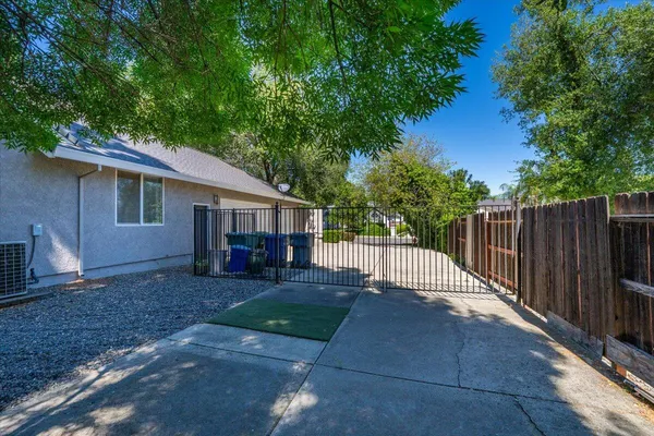 $819,000 | 2357 Templeton Drive, Redding, CA 96002