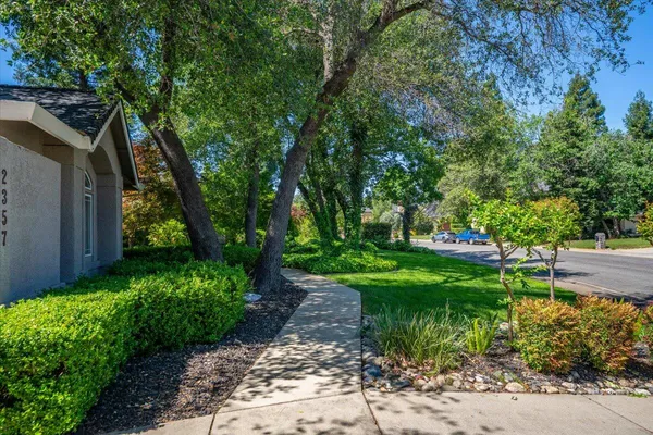 $819,000 | 2357 Templeton Drive, Redding, CA 96002