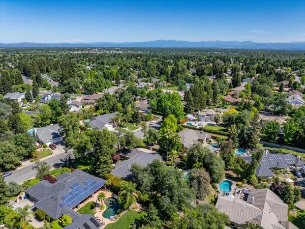 $819,000 | 2357 Templeton Drive, Redding, CA 96002