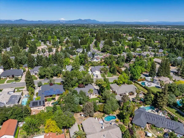 $819,000 | 2357 Templeton Drive, Redding, CA 96002