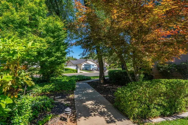 $819,000 | 2357 Templeton Drive, Redding, CA 96002