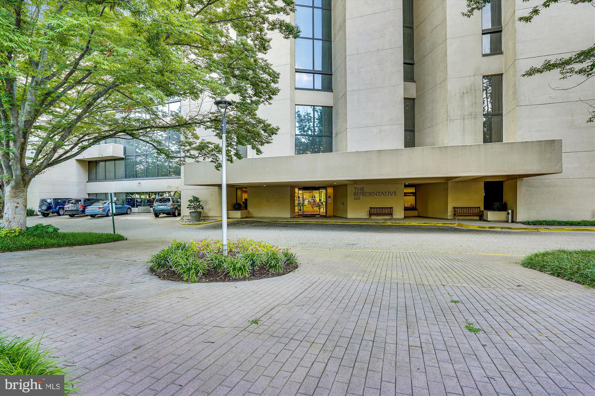 1101 South Arlington Ridge Road, Unit 702 Arlington, VA 22202 - Photo 54 of 109 The Representative Front Elevation