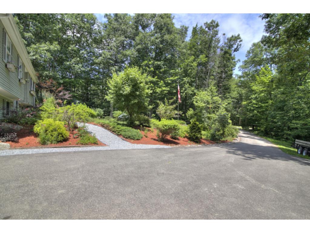 1289 Smyth Road Hooksett, NH 03106 - Photo 24 of 25