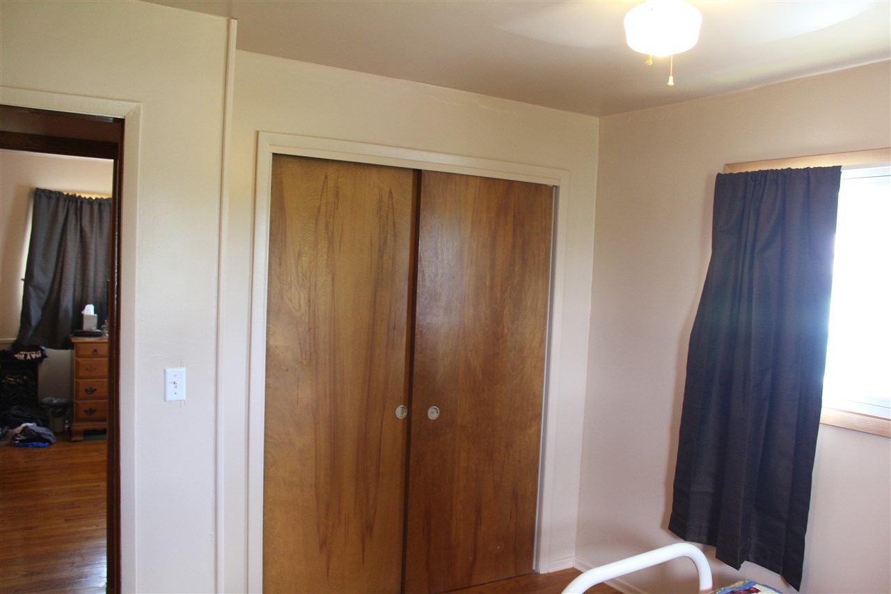 6616 East 34 Road Cadillac, MI 49601 - Photo 14 of 29 1850701-13.JPG
