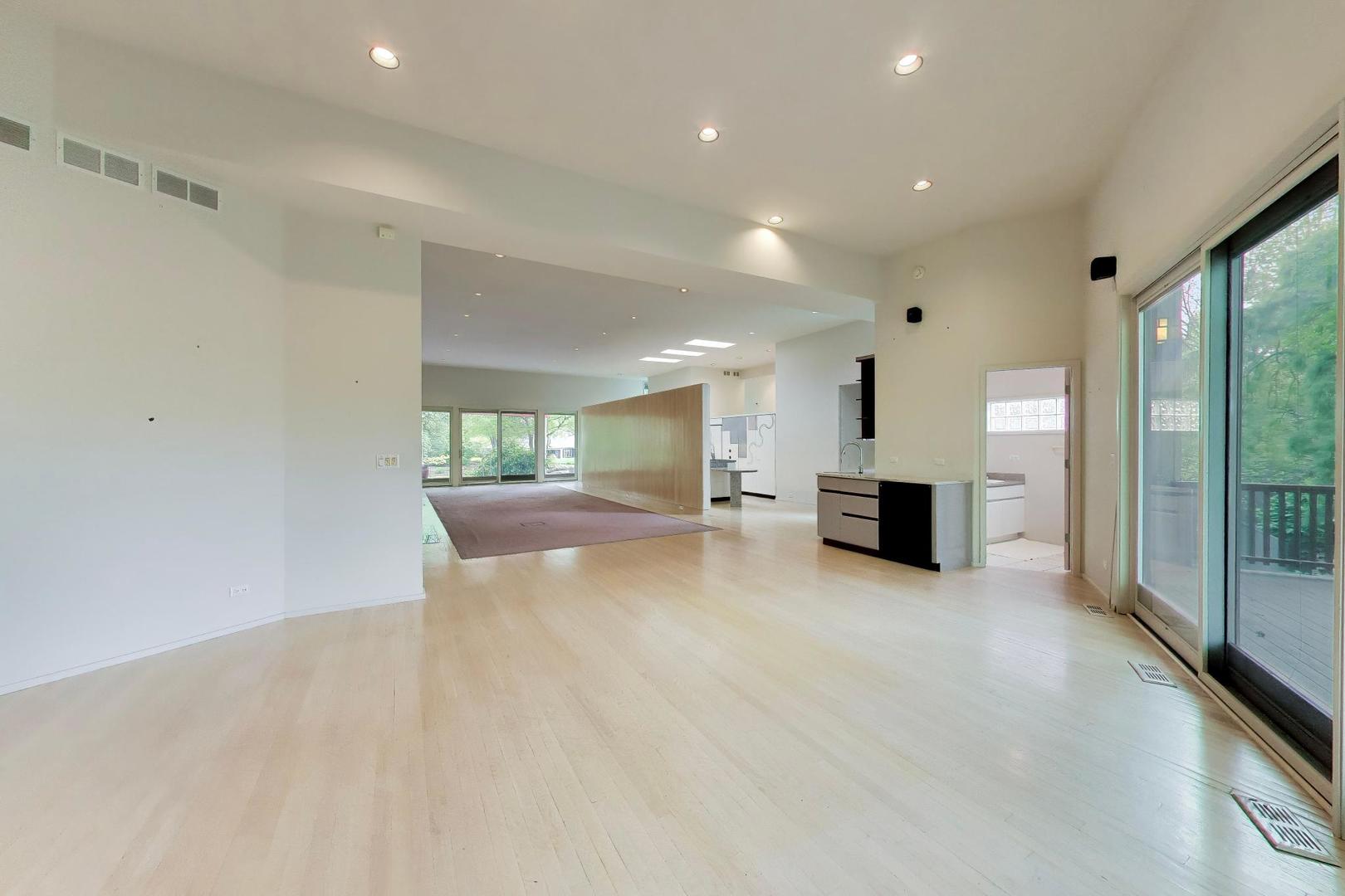 43 Overbrook Road South Barrington, IL 60010 - Photo 14 of 68