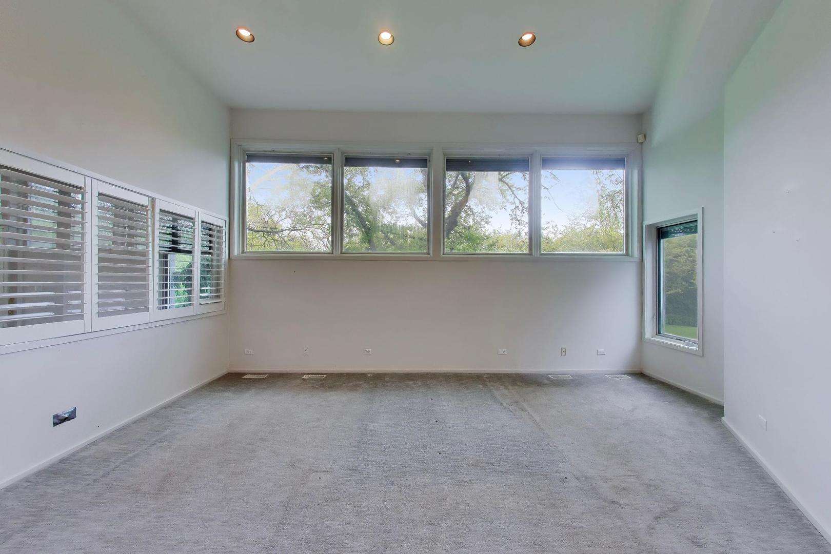 43 Overbrook Road South Barrington, IL 60010 - Photo 24 of 68