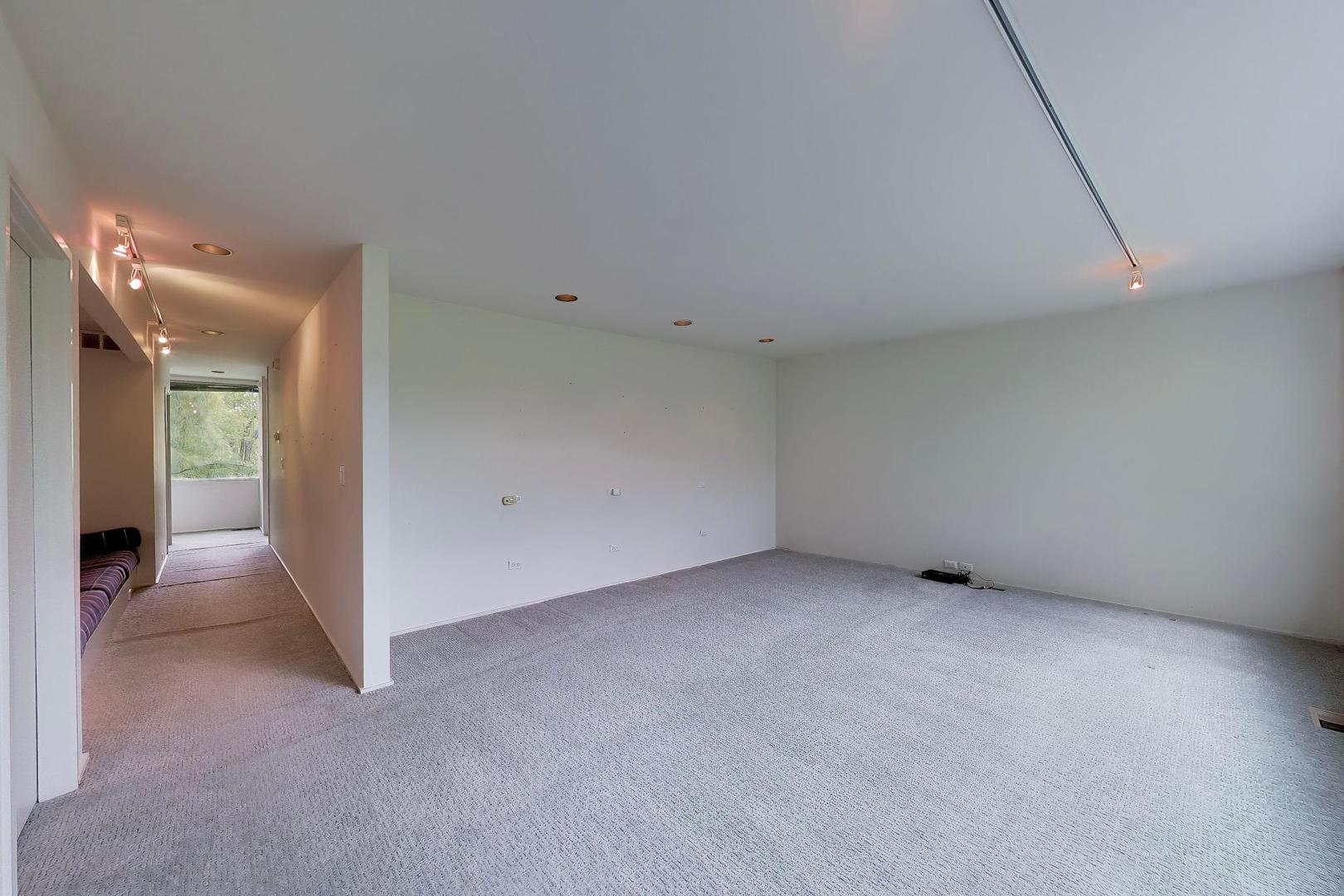 43 Overbrook Road South Barrington, IL 60010 - Photo 26 of 68