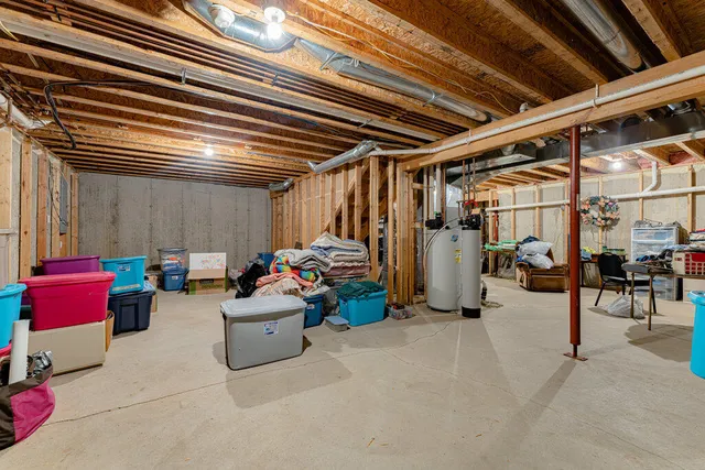 $349,000 | 103 Lexington Pointe Drive, Niles, MI 49120