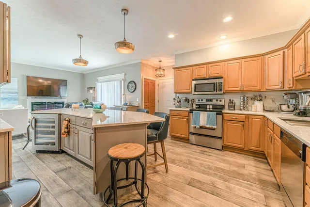 $349,000 | 103 Lexington Pointe Drive, Niles, MI 49120