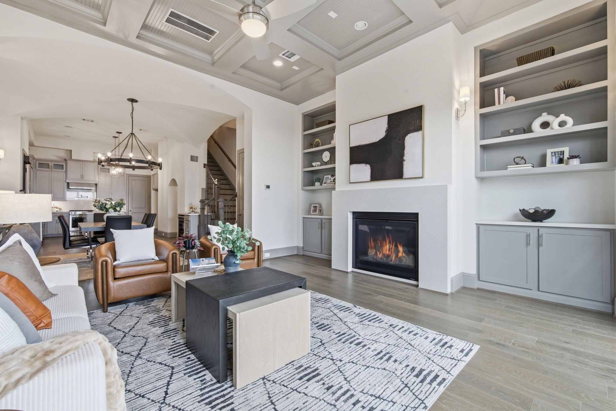 1906 West 25th Street Houston, TX 77008 - Photo 9 of 47 Spacious first floor living area, complete with built ins and gas fireplace