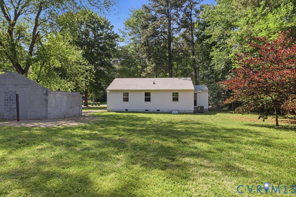 1611 Bolton Road Richmond, VA 23225 - Photo 29 of 41