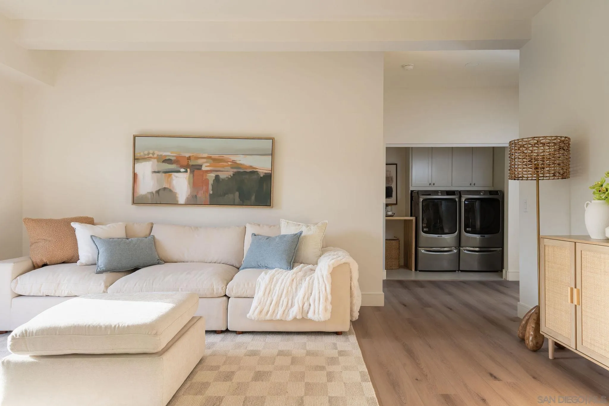 1551 Burgundy Road Encinitas, CA 92024 - Photo 23 of 41