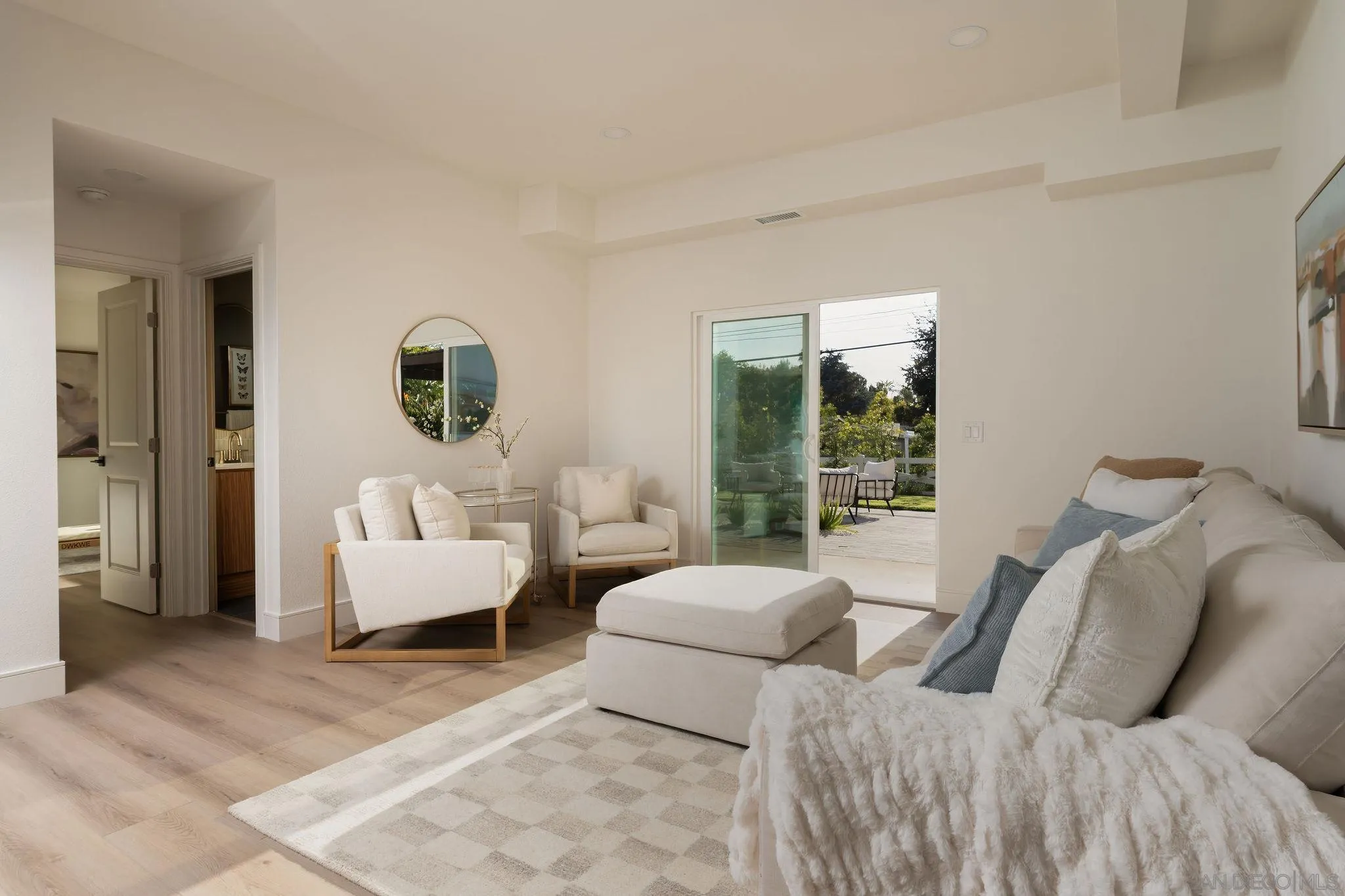 1551 Burgundy Road Encinitas, CA 92024 - Photo 24 of 41