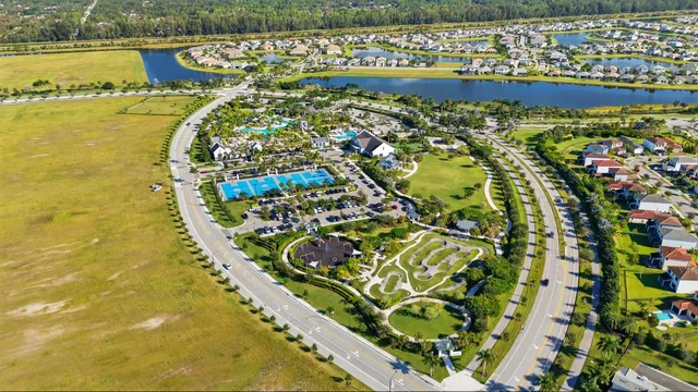 $3,200 | 4616 Longwood Lk Square, Westlake, FL 33470