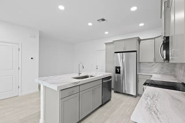 $3,200 | 4616 Longwood Lk Square, Westlake, FL 33470