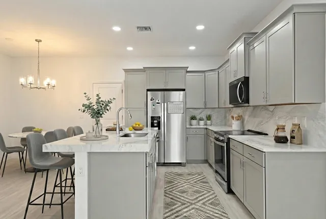 $3,200 | 4616 Longwood Lk Square, Westlake, FL 33470