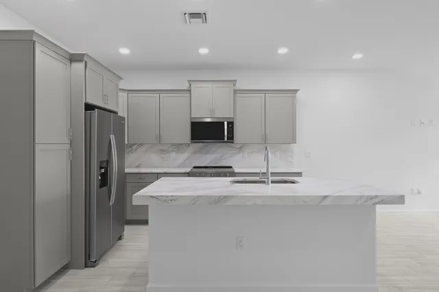 $3,200 | 4616 Longwood Lk Square, Westlake, FL 33470