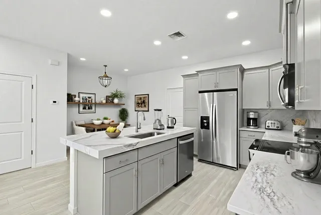 $3,200 | 4616 Longwood Lk Square, Westlake, FL 33470