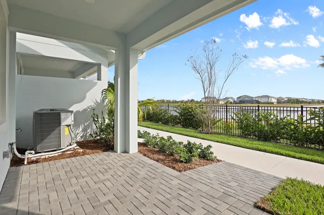 $3,200 | 4616 Longwood Lk Square, Westlake, FL 33470