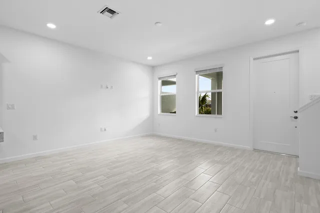 $3,200 | 4616 Longwood Lk Square, Westlake, FL 33470