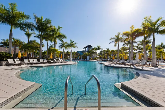 $3,200 | 4616 Longwood Lk Square, Westlake, FL 33470