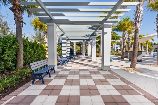 $3,200 | 4616 Longwood Lk Square, Westlake, FL 33470