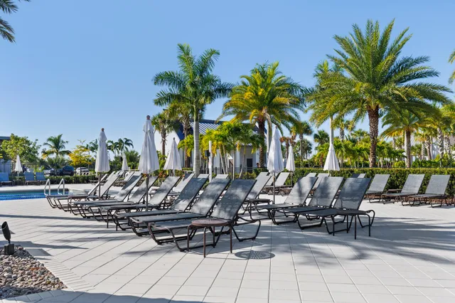 $3,200 | 4616 Longwood Lk Square, Westlake, FL 33470