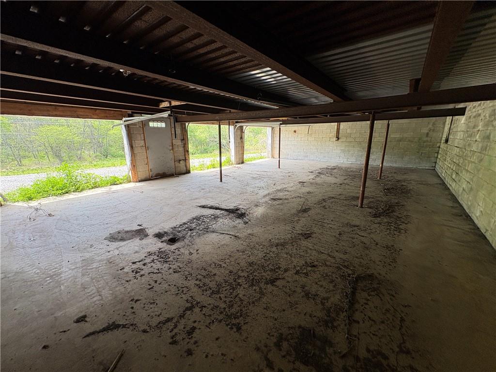5479 Rte 422 West Indiana, PA 15701 - Photo 4 of 37