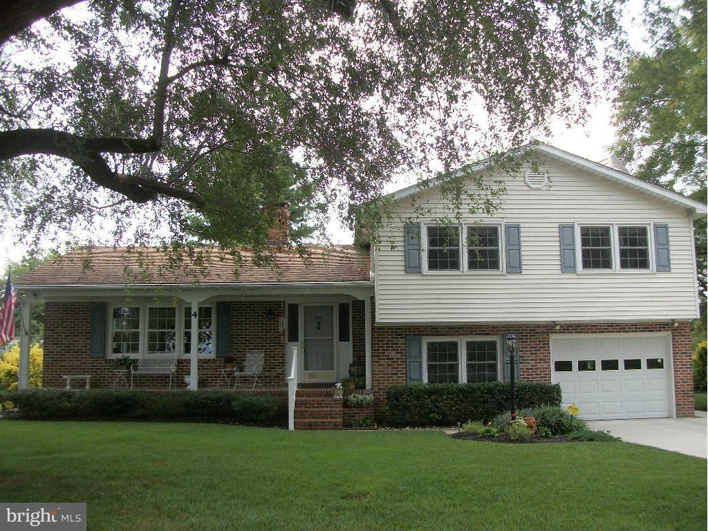 4 Sandy Acres Road Cambridge, MD 21613 - Photo 1 of 29 Exterior (Front)