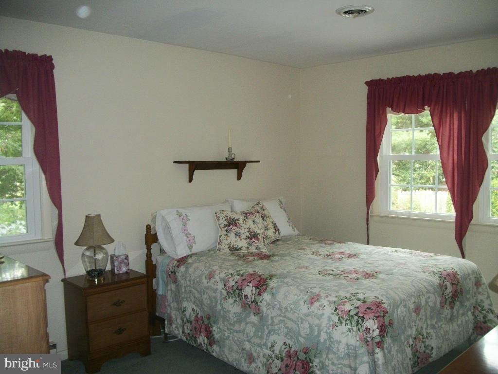 4 Sandy Acres Road Cambridge, MD 21613 - Photo 28 of 29 Bedroom