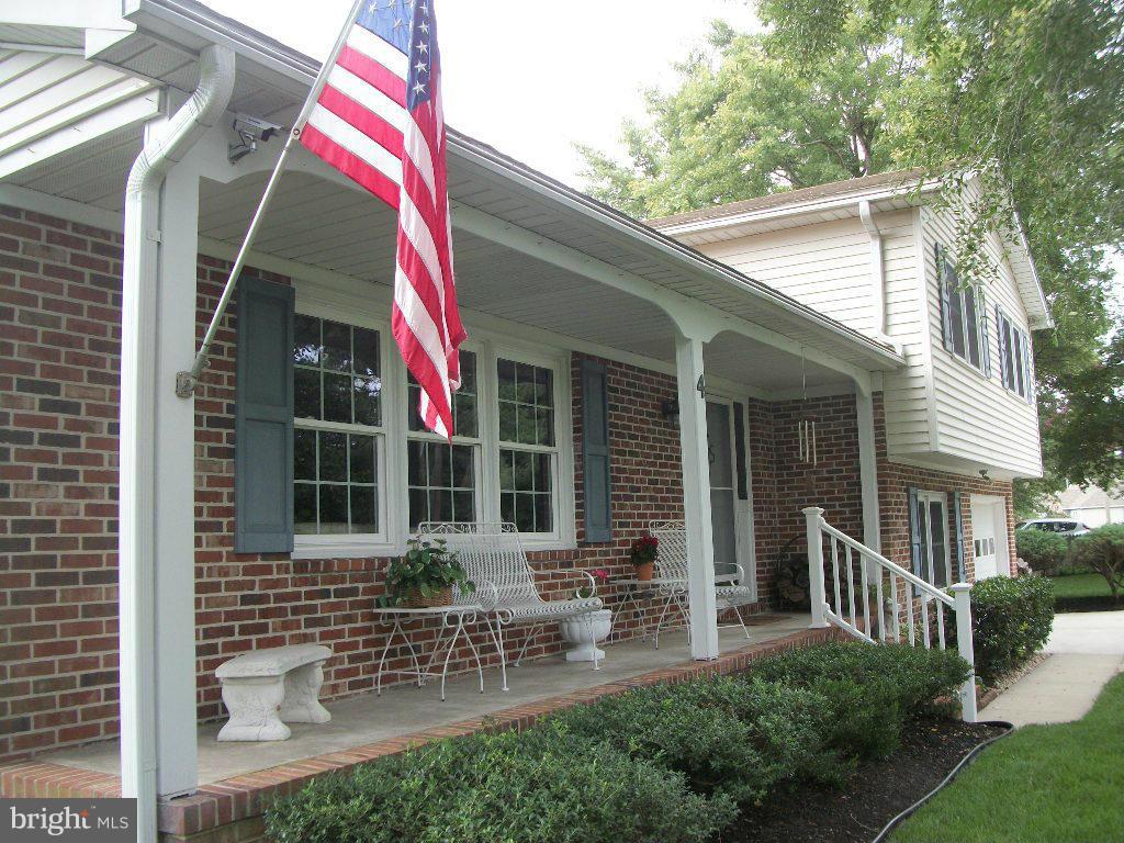 4 Sandy Acres Road Cambridge, MD 21613 - Photo 4 of 29 Exterior (Front)