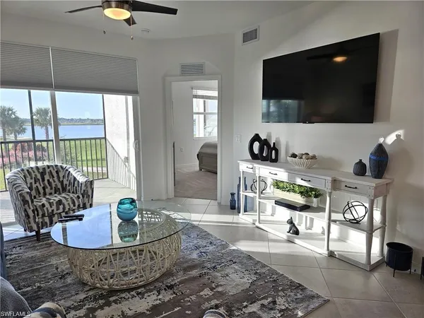 $6,295 | 5807 Double Eagle Cir Avenue, Unit 4621, Immokalee, FL 34142