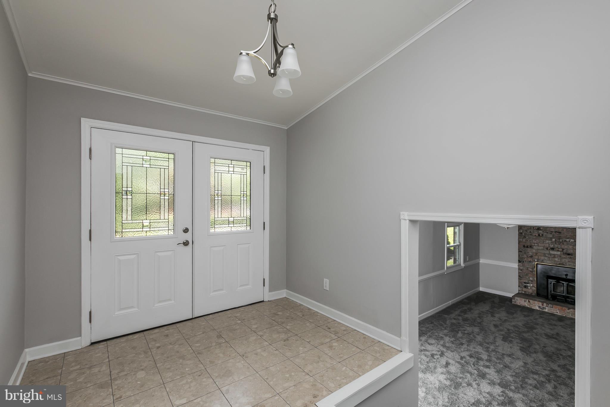 905 Farmstead Road Cockeysville, MD 21030 - Photo 18 of 30 Interior (General)