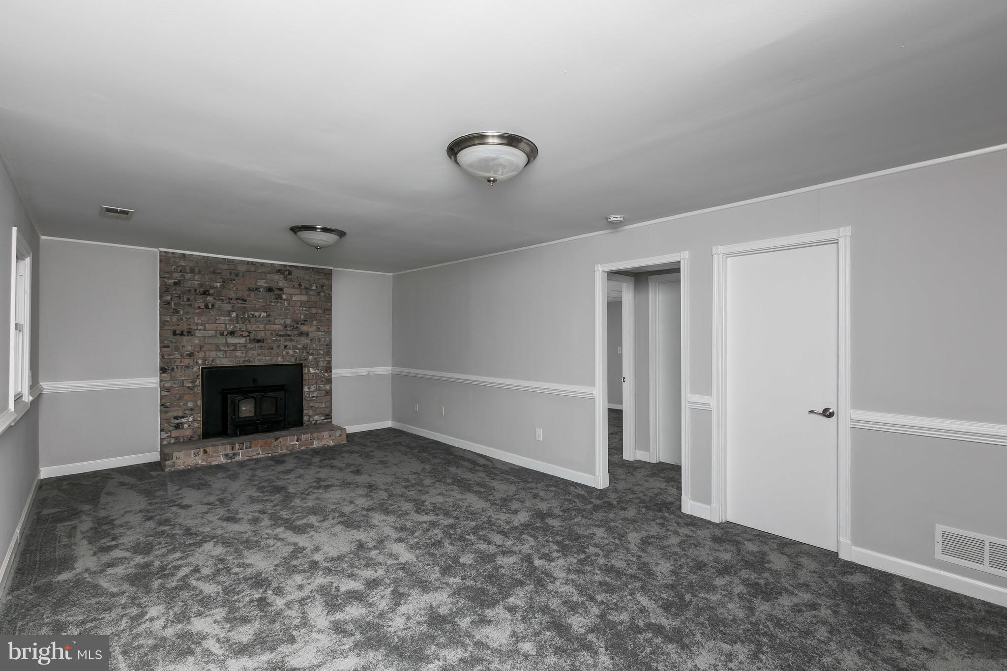 905 Farmstead Road Cockeysville, MD 21030 - Photo 5 of 30 Family Room