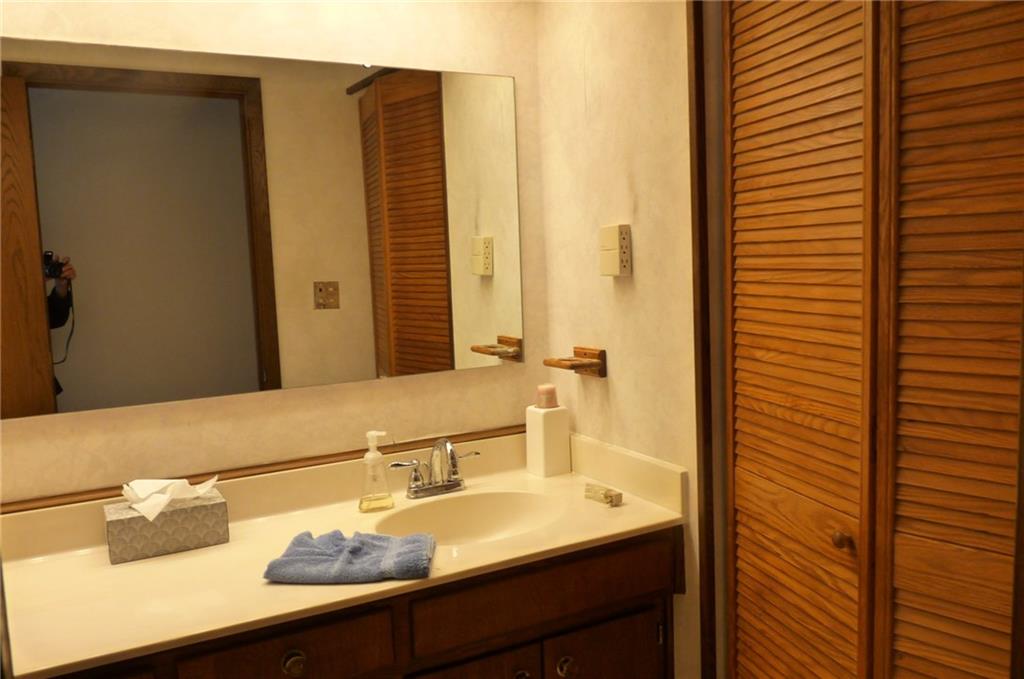 8201 Lieber Road Indianapolis, IN 46260 - Photo 22 of 34 Gallery Image 22