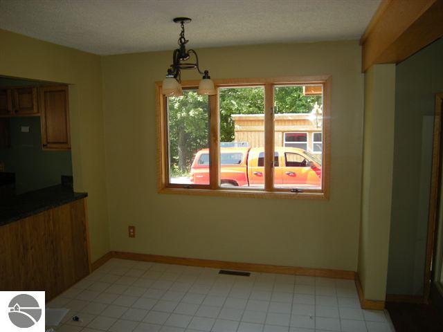 13435 South Cedar Road Cedar, MI 49621 - Photo 7 of 23 1738346-6.JPG